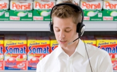 Pick-by-voice System - METRO AG (Holding)