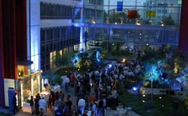 Mitarbeiterevent 2008 &ndash; An allen Standorten wurde bis sp&auml;t in den Abend hinein gefeiert. - Capgemini.-Technology Services