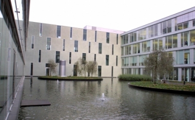 Blick in den Innenhof, T-Mobile Zentrale - Deutsche Telekom AG