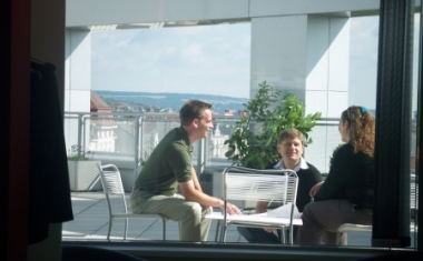 Vom Dach unseres Hauses (genannt Haus der Forschung) hat man auch einen sch&ouml;nen Blick in die Ferne - FFG - &Ouml;sterreichische Forschungsf&ouml;rderungsgesellschaft mbH
