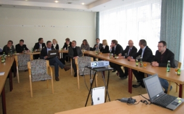 ... und Informationsmeetings sichern unsere laufenden Verkaufserfolge - ClearSense GmbH