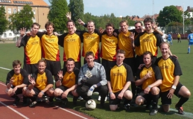 Jedes Jahr richtet Accenture eine EM im Fu&szlig;ball aus. Im letzten Jahr nahm das Team Accenture Germany an dem Eurosoccer in Stockholm teil - Accenture Deutschland
