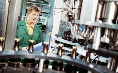 Mitarbeiter in der Industrie - Trenkwalder Personaldienste GmbH