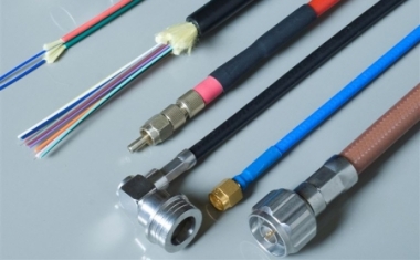 Produktportfolio 2 - HUBER+SUHNER GmbH