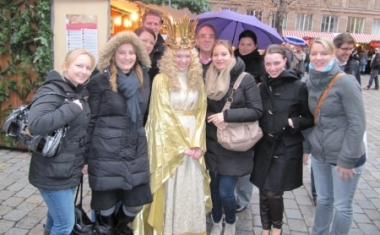 N&uuml;rnberger Kollegen auf dem Weihnachtsmarkt - Hays AG