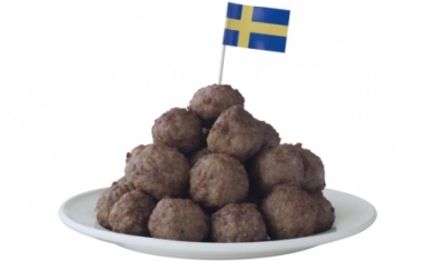 Die hei&szlig;geliebten Fleischb&auml;llchen &bdquo;K&ouml;ttbullar&ldquo; gibt es selbstverst&auml;ndlich auch im IKEA Mitarbeiterrestaurant. - IKEA Deutschland