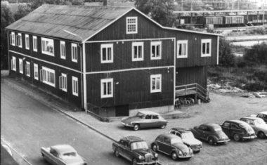 1953 er&ouml;ffnet das erste IKEA Einrichtungshaus im s&uuml;dschwedischen &Auml;lmhult. - IKEA Deutschland