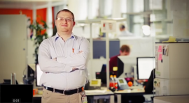 Der Systemarchitekt und Open-Source-Evangelist Schlomo Schapiro versteht es, IT-Themen lebhaft zu vermitteln.