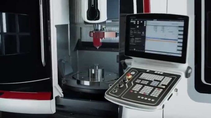 DMG MORI AKTIENGESELLSCHAFT in Bielefeld | Job, Gehalt